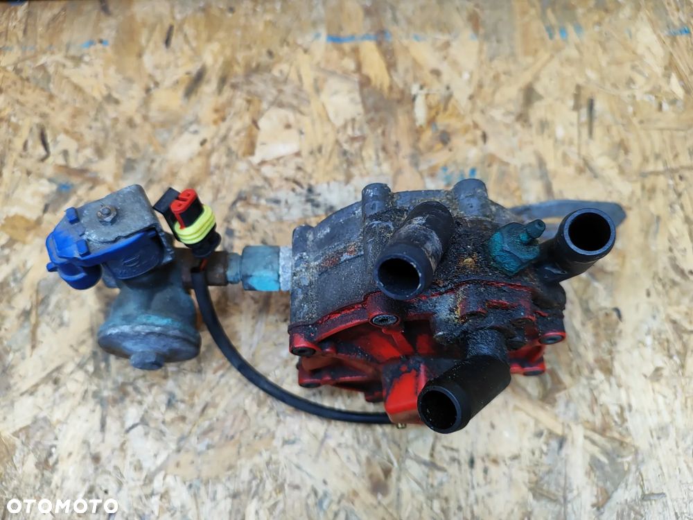 Instalacja gazowa sekwencyjna 6- cylindrów, LPGTech Tech-326 reduktor (wydajny) listwy wtryskiwaczy x6 map sensor PTS-01 wiązka - 9