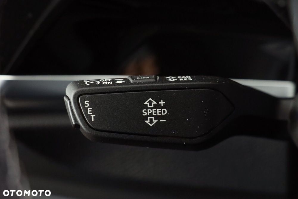 Audi Q3 Sportback - 25