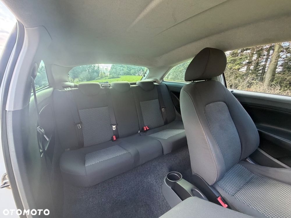 Seat Ibiza SC 1.4 16V Sport - 15