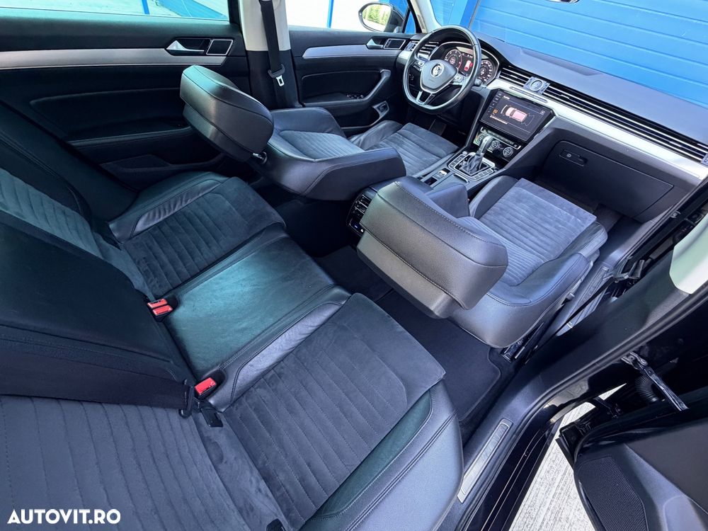 Volkswagen Passat - 13