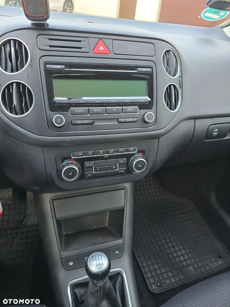 Volkswagen Golf Plus 1.2 TSI Highline - 17