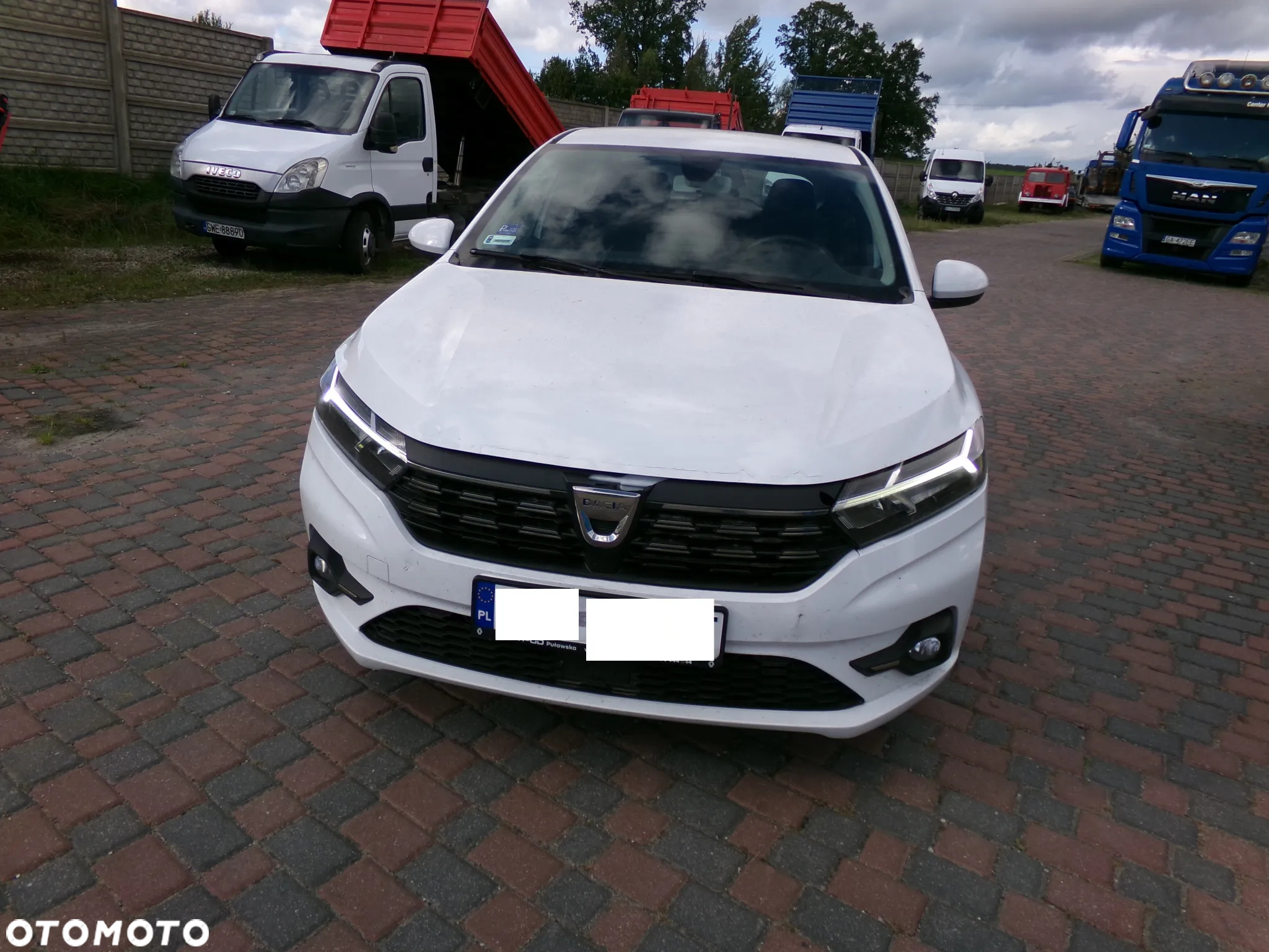 Dacia Sandero - 2