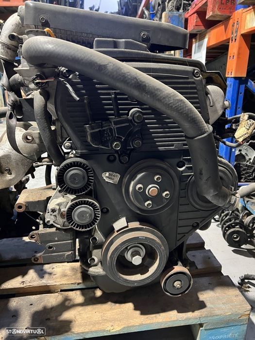 Motor Kia Carnival 2.9 Crdi - 2