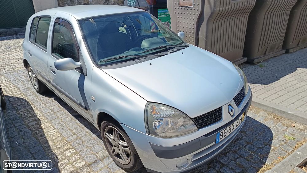 Renault Clio 1.5 dCi Confort - 1