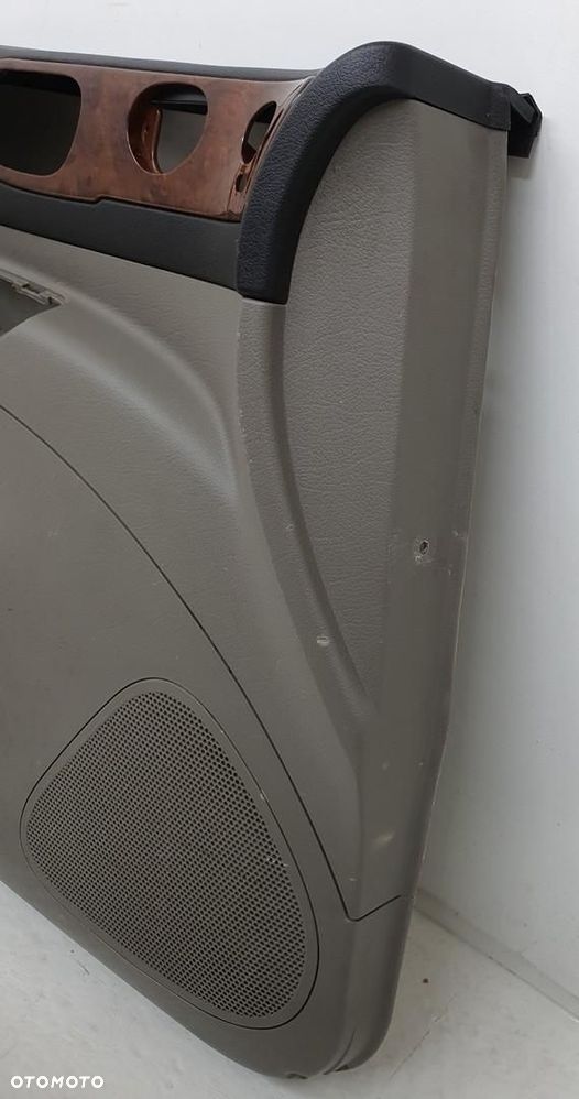 TAPICERKA BOCZEK LEWY PRZÓD CHEVROLET REZZO 96260017 - 2