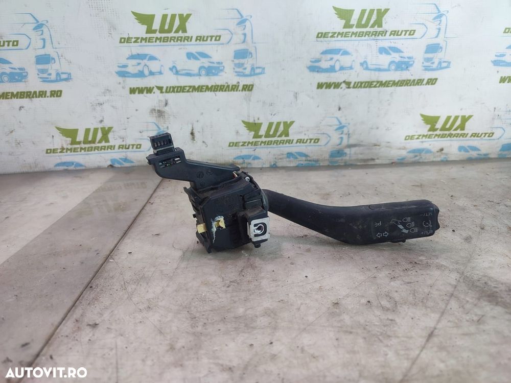 Maneta semnalizare 1k0953513g Volkswagen VW Caddy 3 [2004 - 2010] - 1