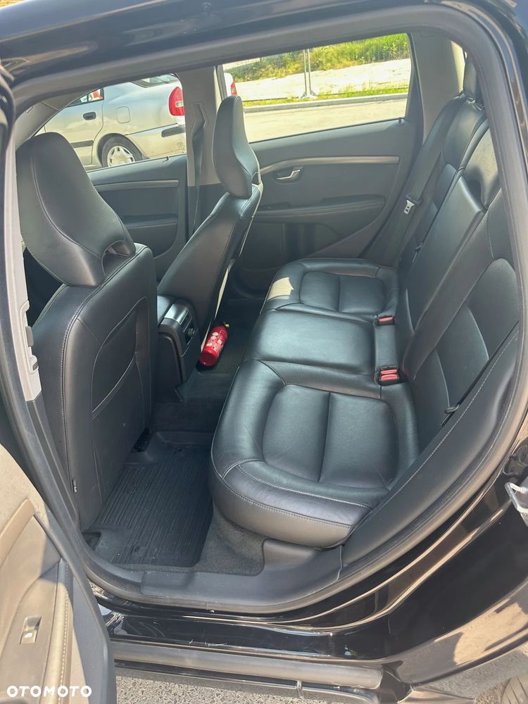 Volvo V70 D4 Geartronic Momentum - 18