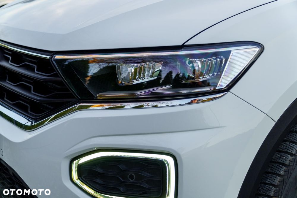 Volkswagen T-Roc - 37