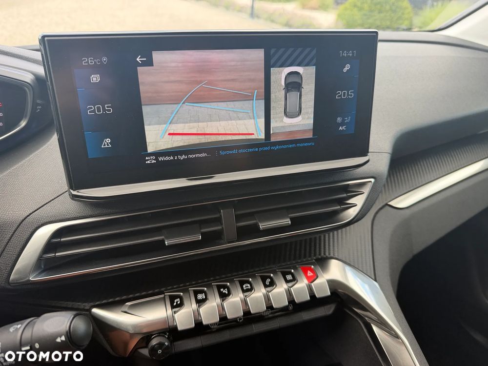 Peugeot 3008 - 24