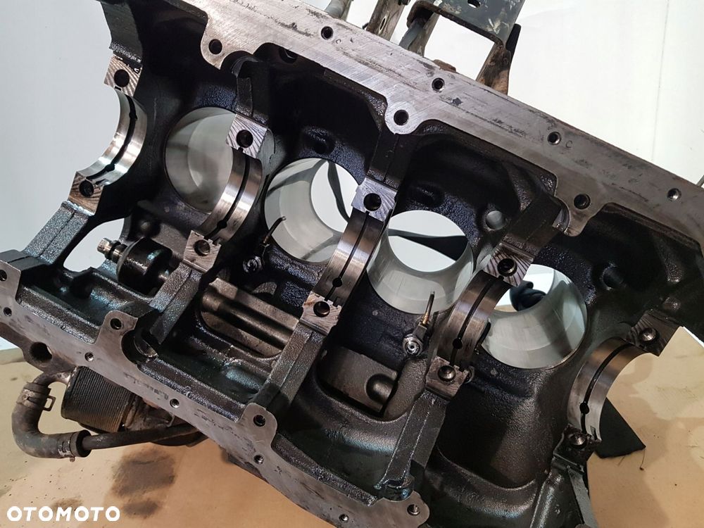 blok silnika mitsubishi l200 2.5 did 4d56u nominał - 10