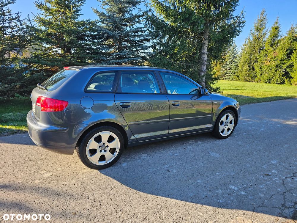 Audi A3 Sportback 1.6 Ambition - 30