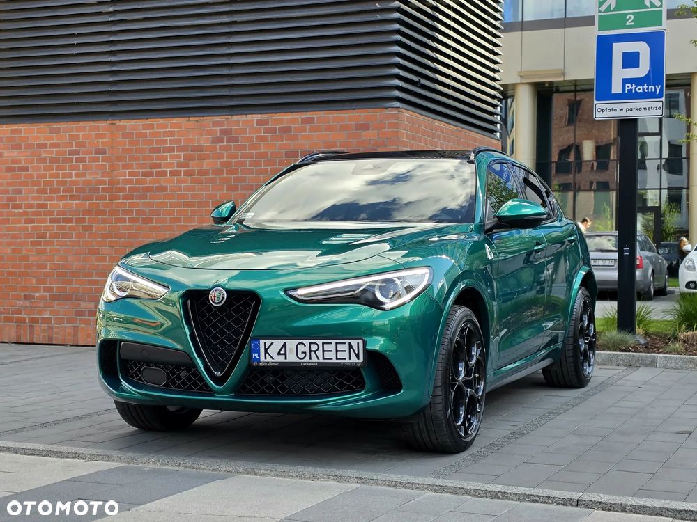 Alfa Romeo Stelvio 2.9 V6 Bi-Turbo Quadrifoglio Q4 - 4