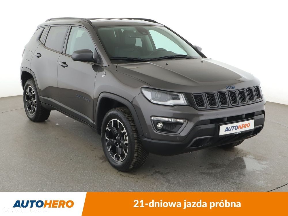 Jeep Compass - 8