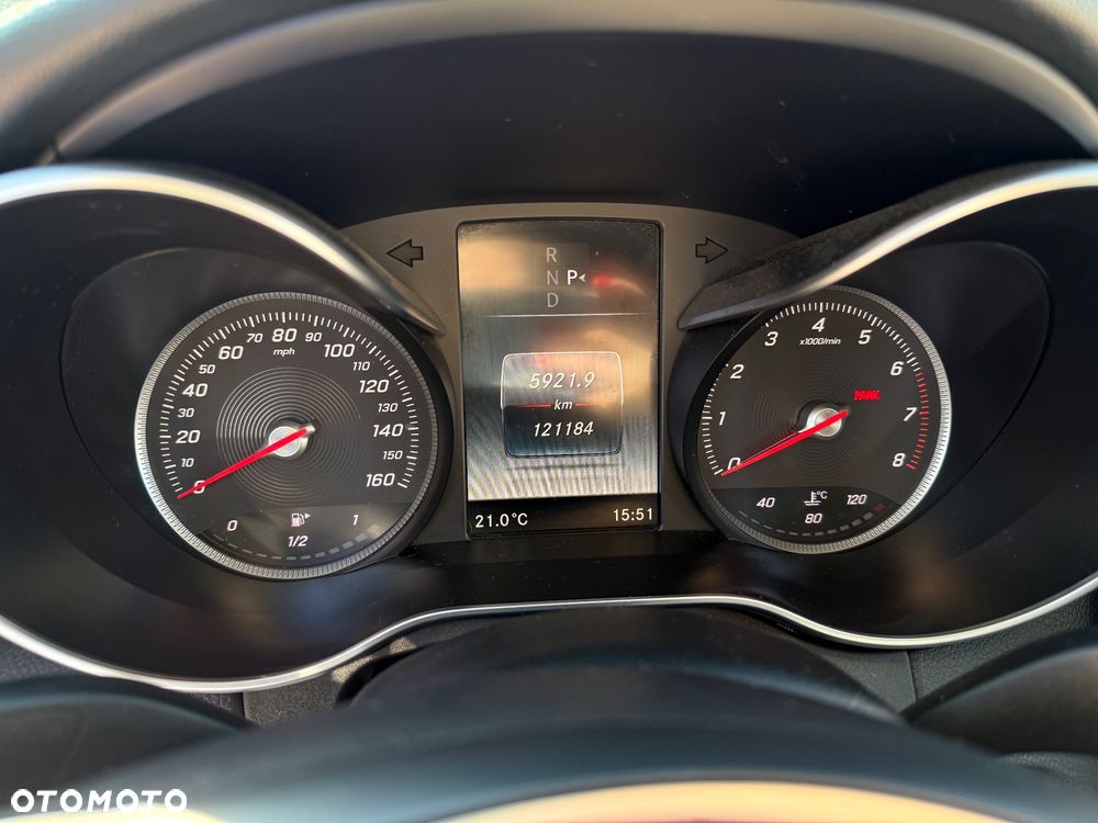 Mercedes-Benz Klasa C 300 7G-TRONIC - 5