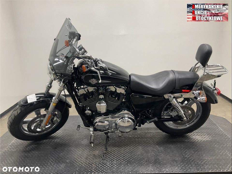 Harley-Davidson Sportster Custom 1200C - 27
