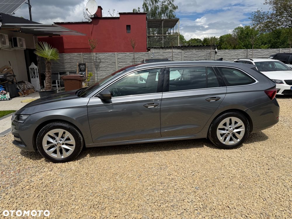 Skoda Octavia 2.0 TDI DSG Style - 11