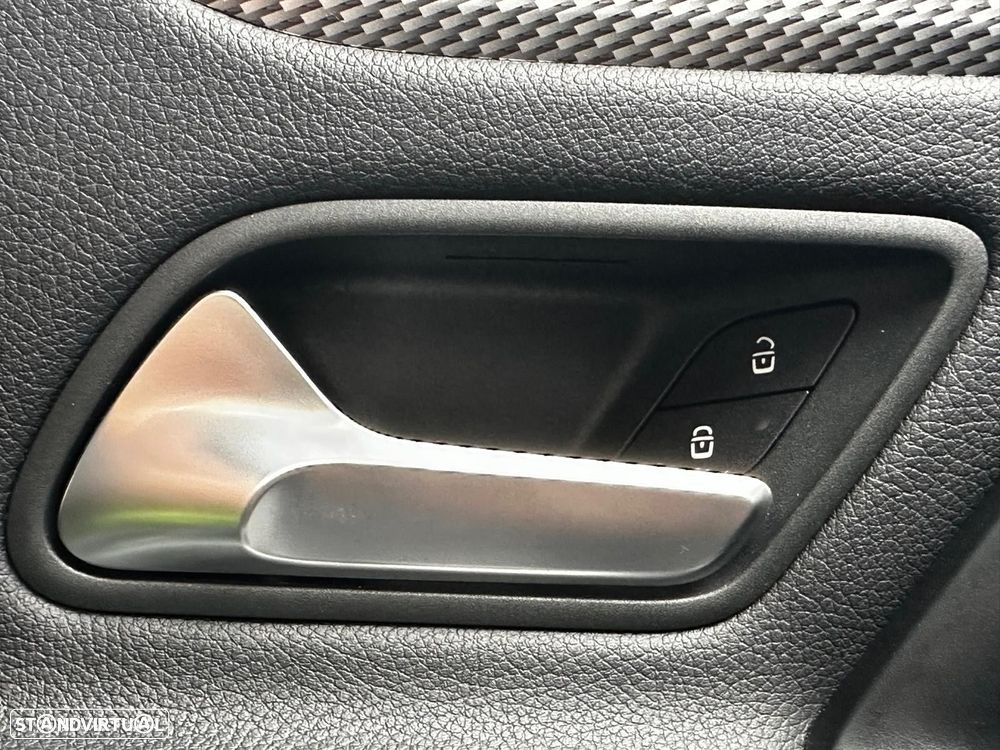 Mercedes-Benz A 180 d Progressive Aut. - 19