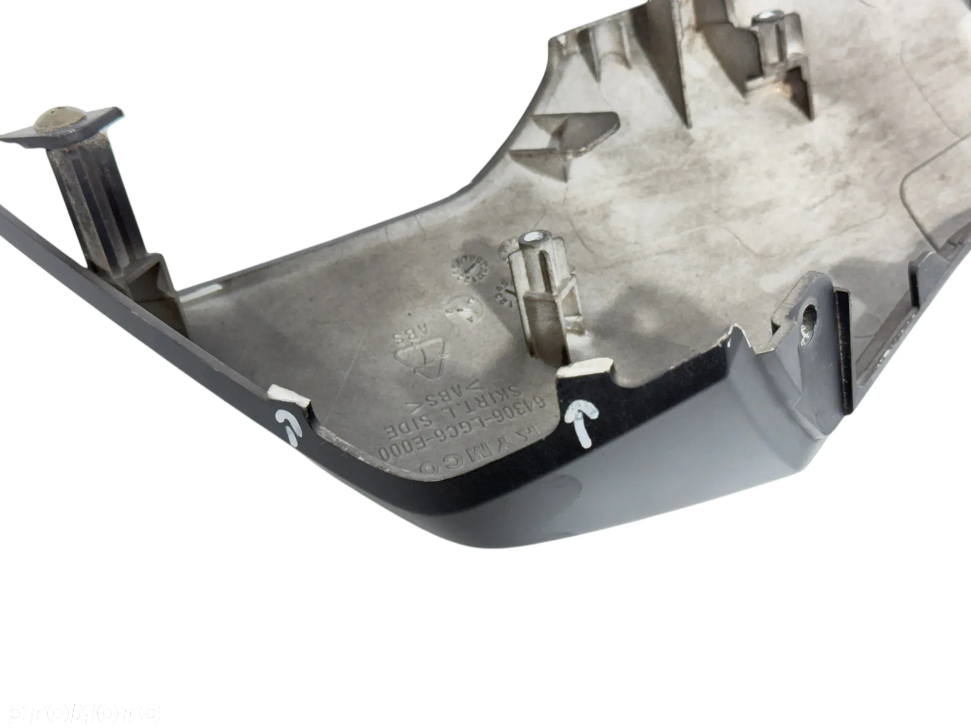 Wypełnienie przednie L  Kymco AK 550  16-21R - 6