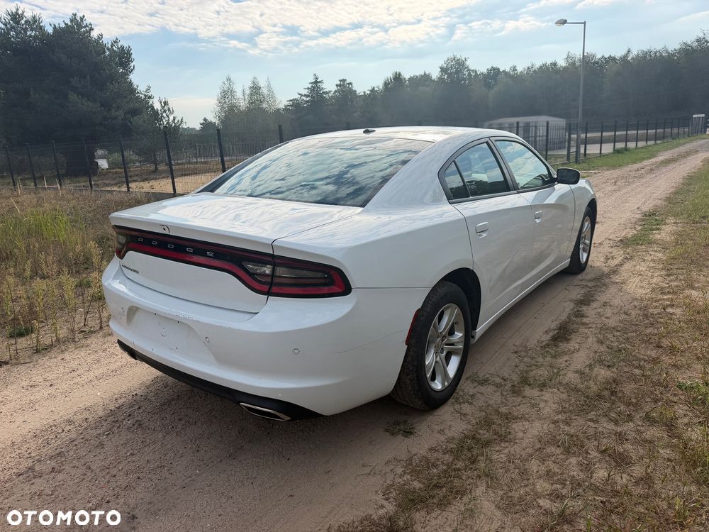 Dodge Charger - 7