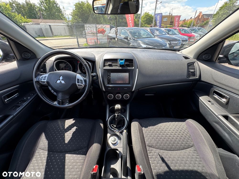 Mitsubishi ASX 1.8 DID Instyle NAVI 4WD AS&G - 30