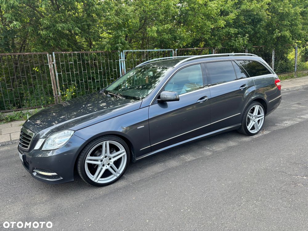 Mercedes-Benz Klasa E 220 CDI DPF BlueEFFICIENCY Automatik Avantgarde - 1