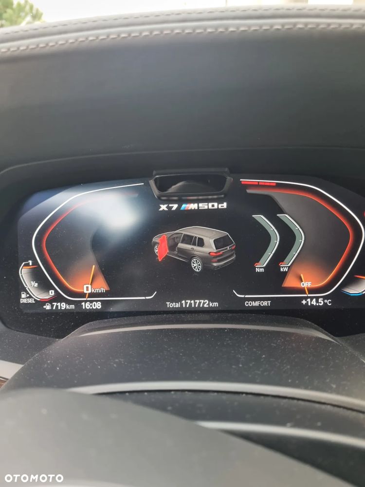 BMW X7 M50d sport - 12