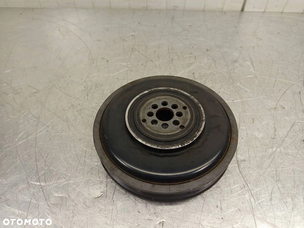 Koło pasowe wału korbowego Audi Q7 4L 3.0 TDI 057105251D - 4