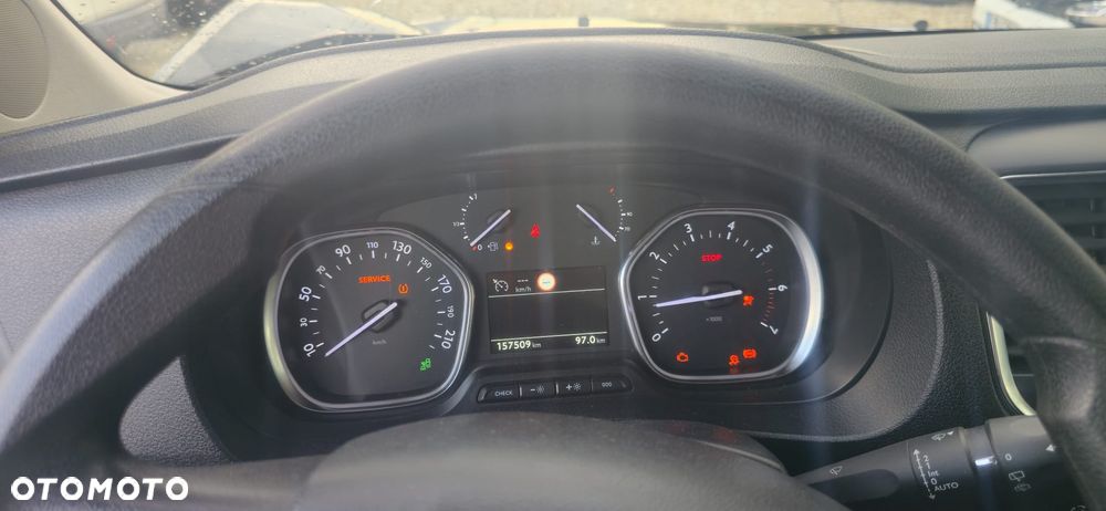 Peugeot Traveller L2 2.0 Business - 27