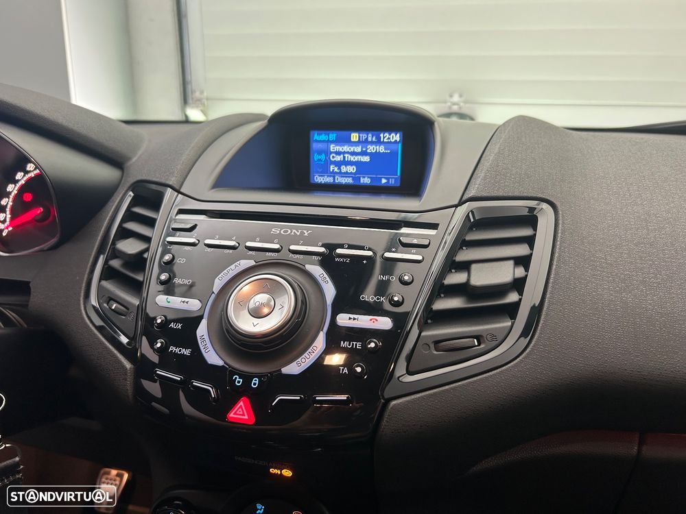 Ford Fiesta 1.6 T ST — fotografia 10