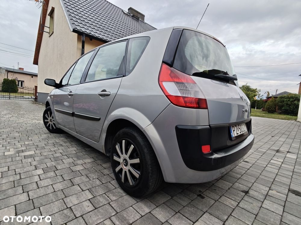 Renault Scenic - 2