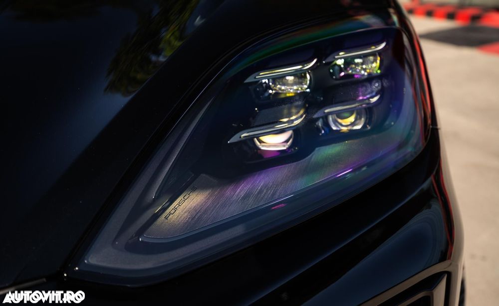 Porsche Cayenne Coupe - 7