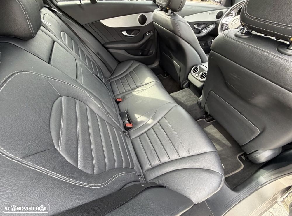Mercedes-Benz C 300 de T 9G-TRONIC AMG Line - 14
