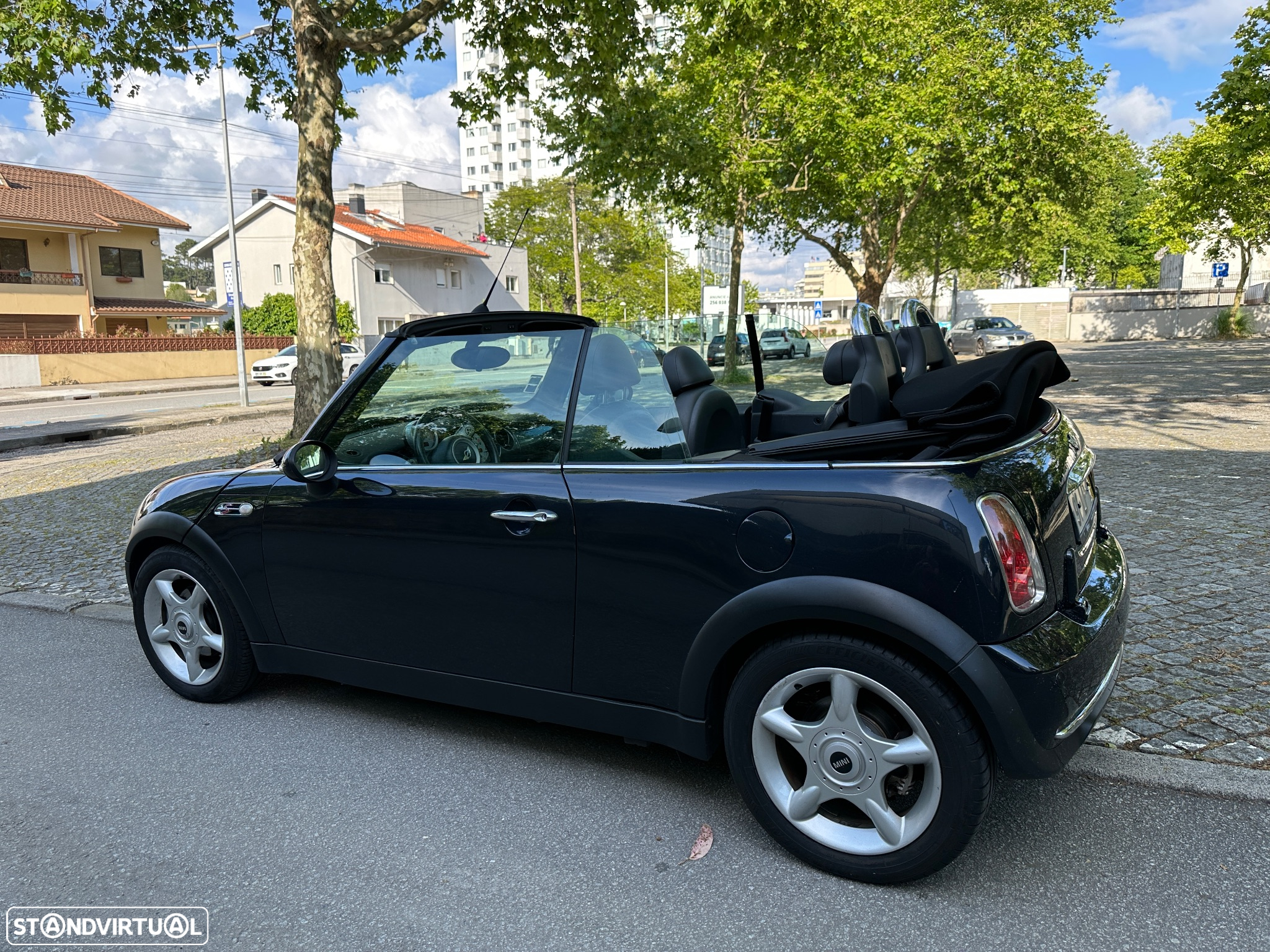 MINI Cabrio Cooper - 25