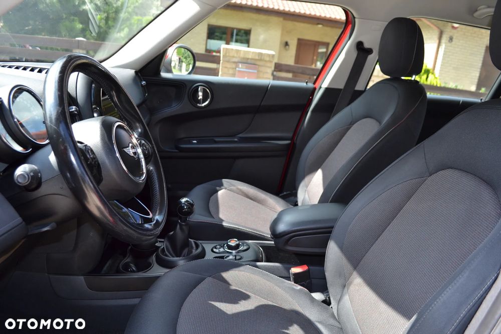 MINI Countryman One D - 7
