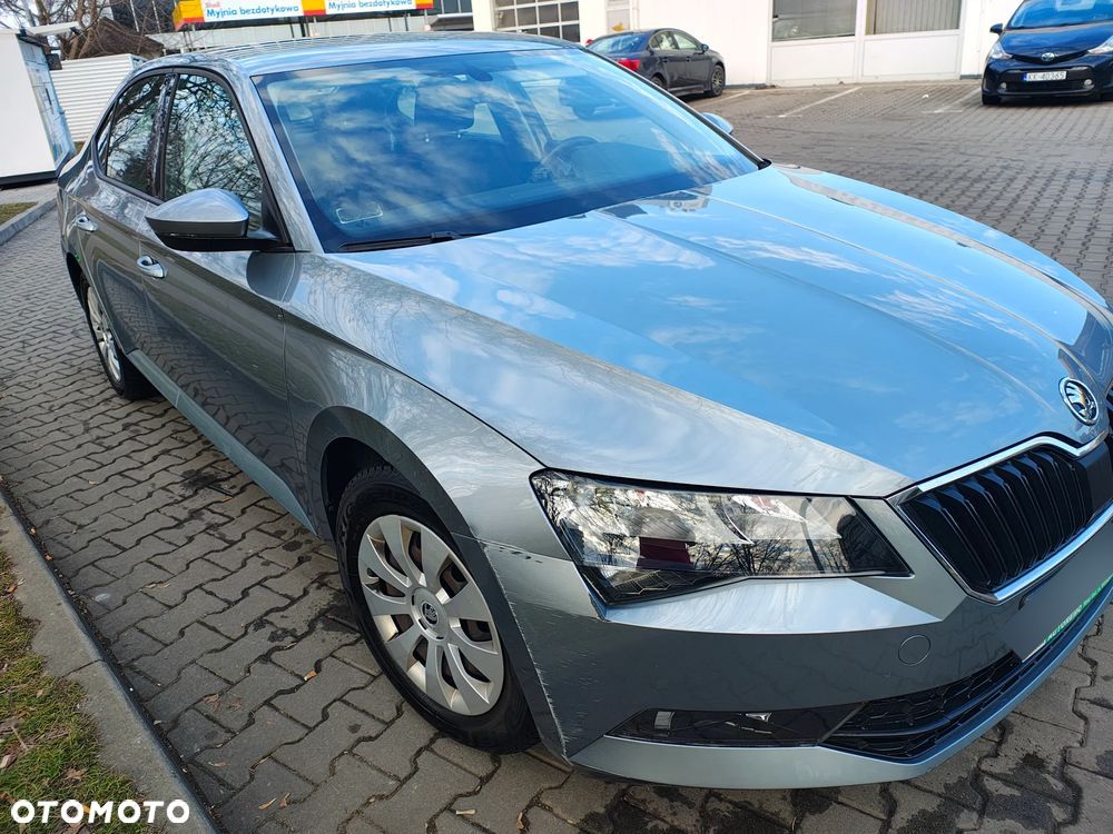 Skoda Superb 1.4 TSI ACT Active - 3
