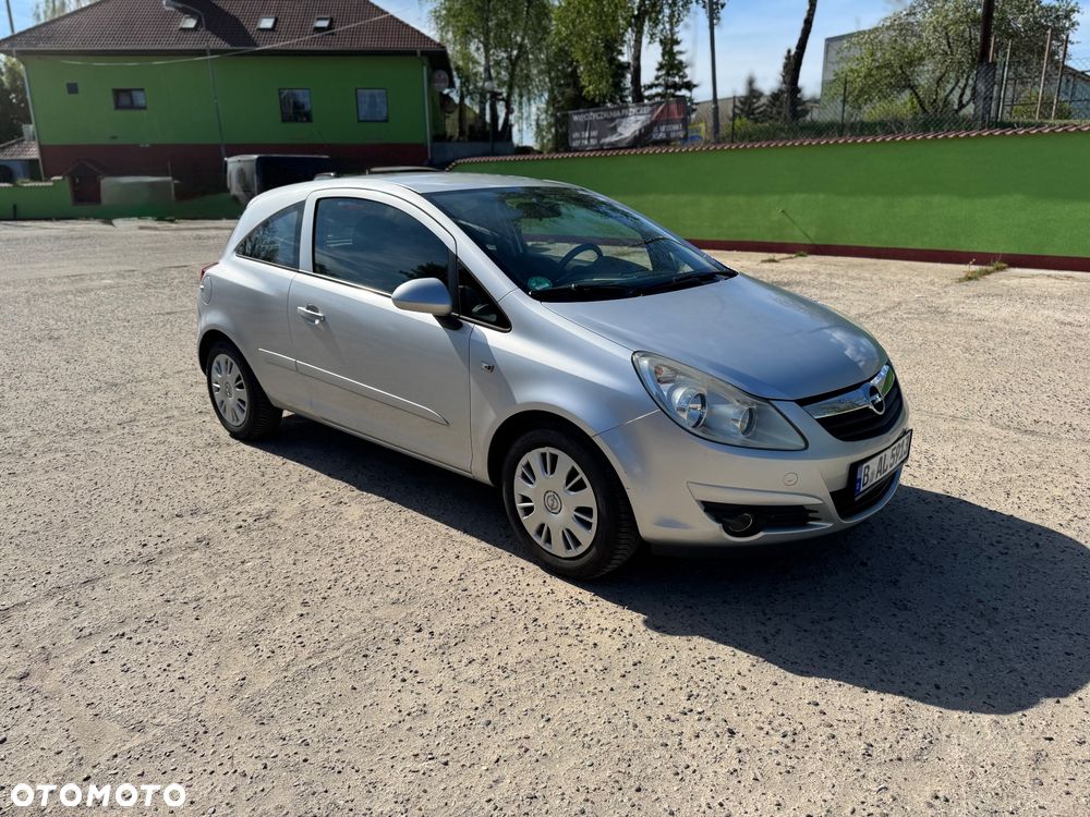Opel Corsa - 3