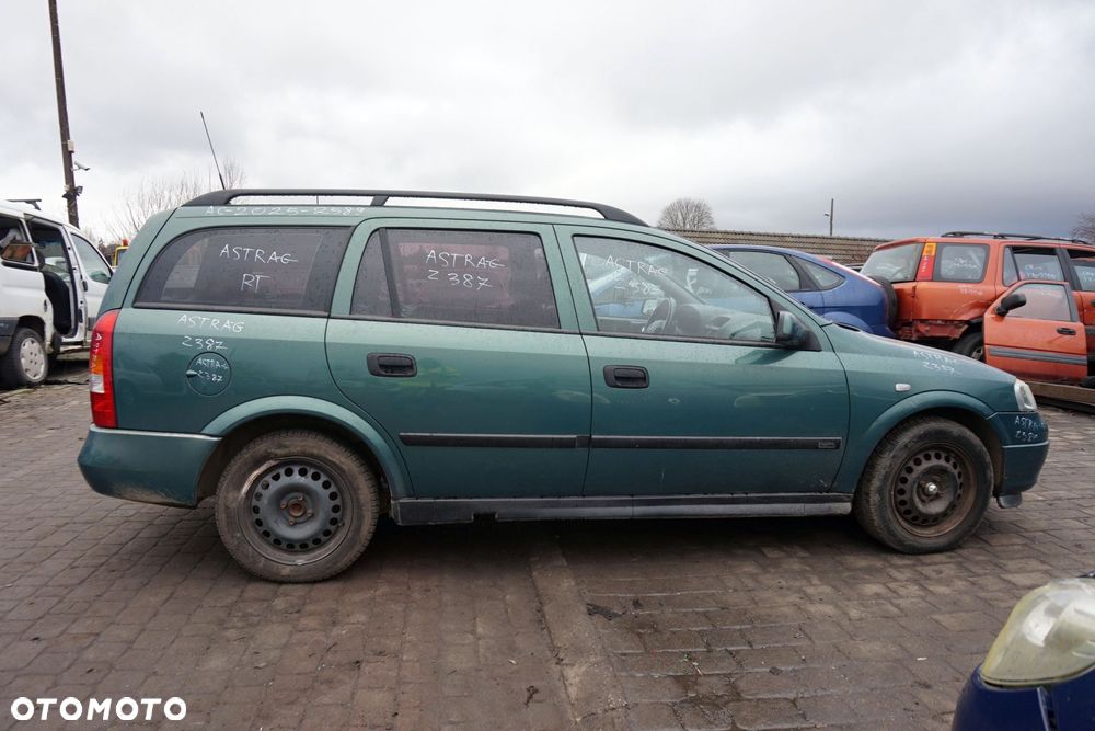 OPEL ASTRA II G KOMBI 2001 Z387 1.6 16V Z16XE 100KM ZIELONY na części - 6