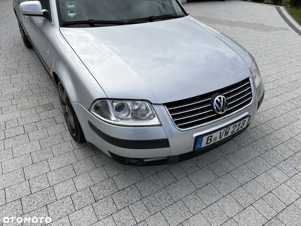 Volkswagen Passat - 5