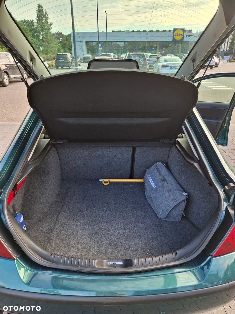 Ford Mondeo 2.0 TDDi Trend - 9