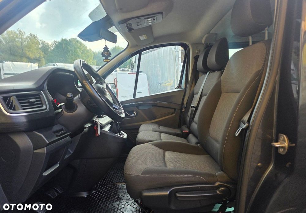 Renault Trafic - 8