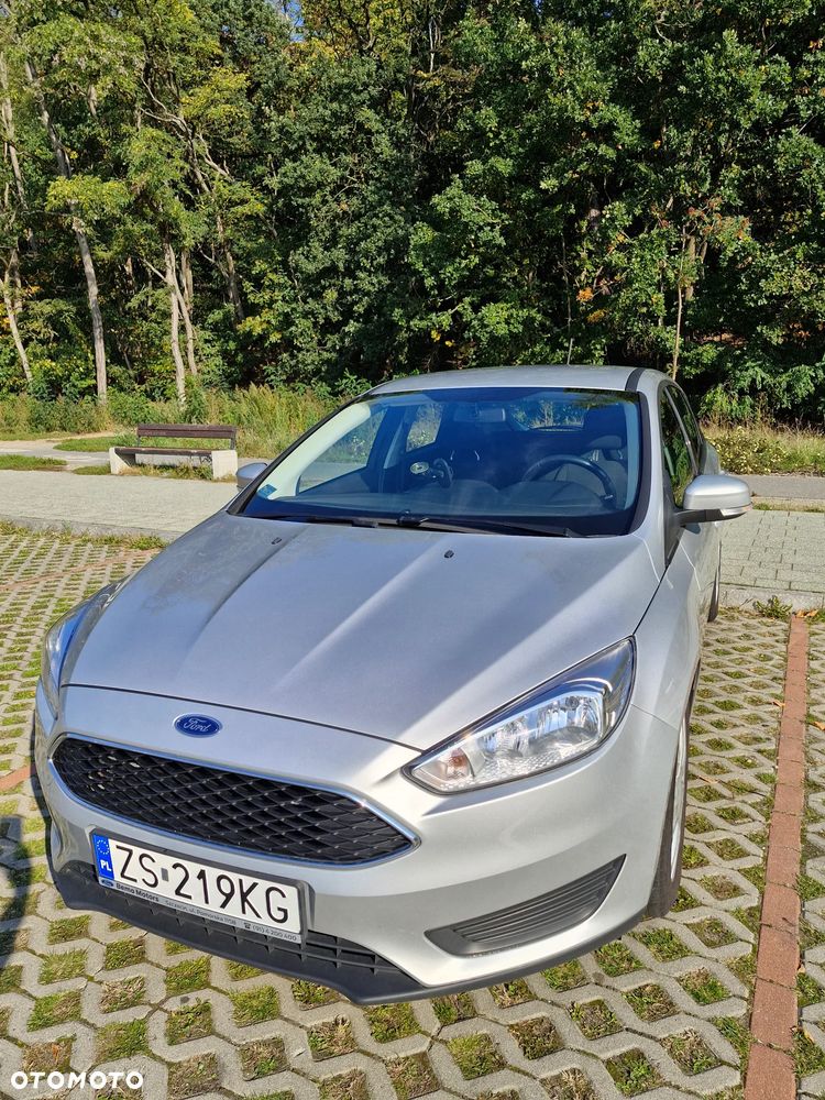 Ford Focus 1.6 Trend - 17