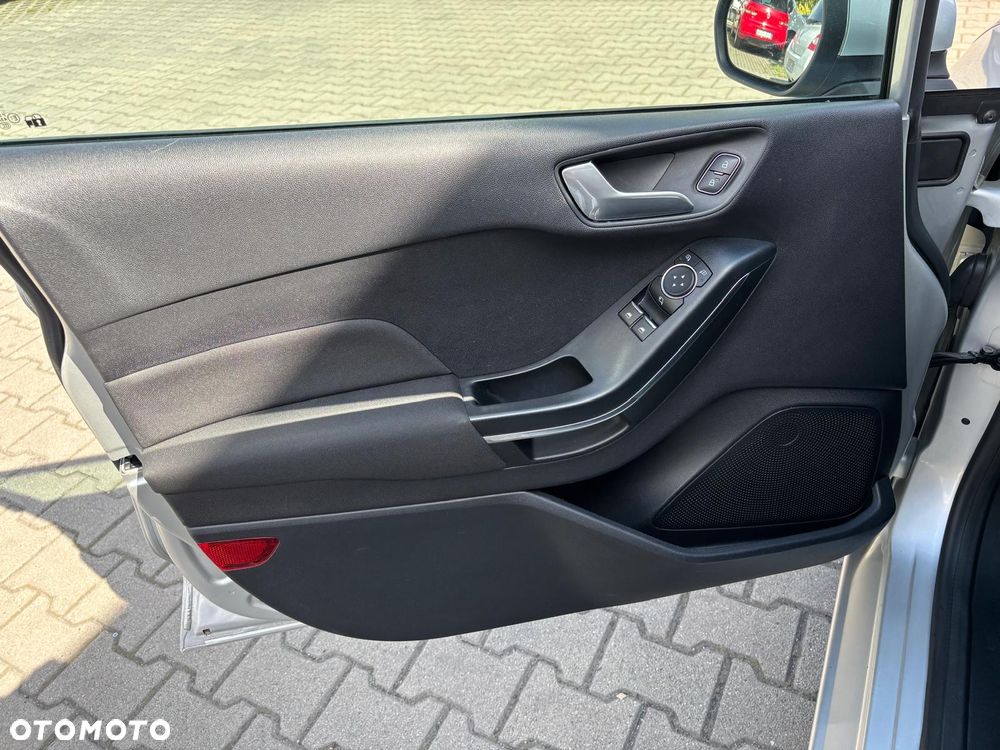 Ford Fiesta 1.1 Titanium - 13