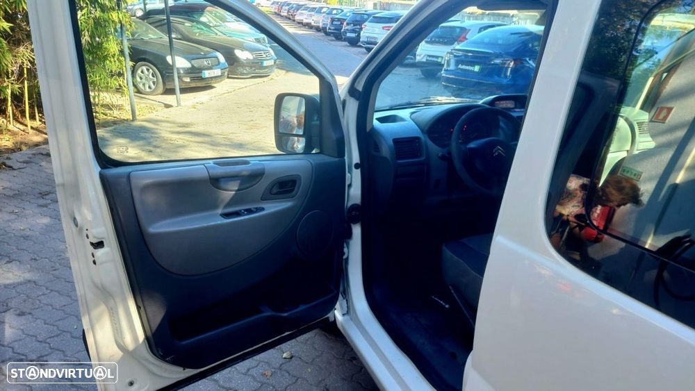 Citroën Jumpy 2.0 HDi L2H1 Semi-Vidrada - 6