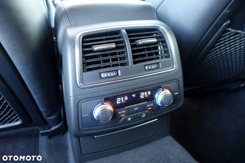 Audi A6 Allroad 3.0 TDI Quattro S tronic - 15