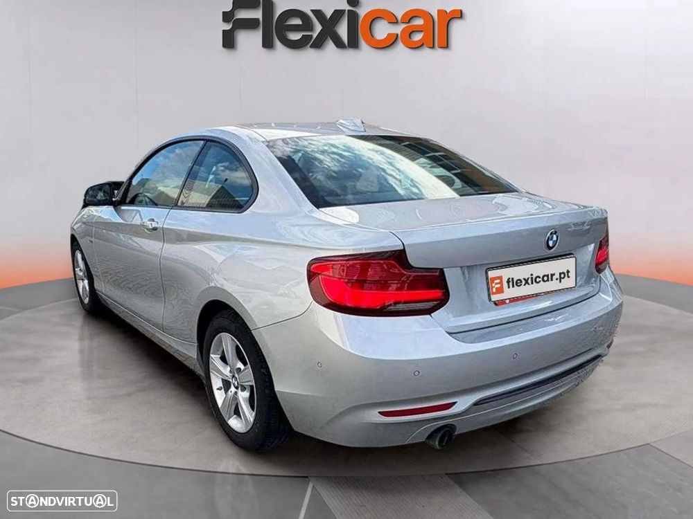 BMW 218 i Coupe Line Sport Auto - 5