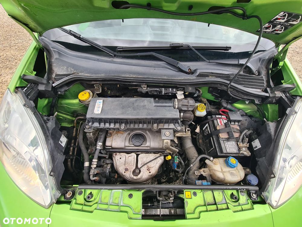 Fiat Qubo - 27