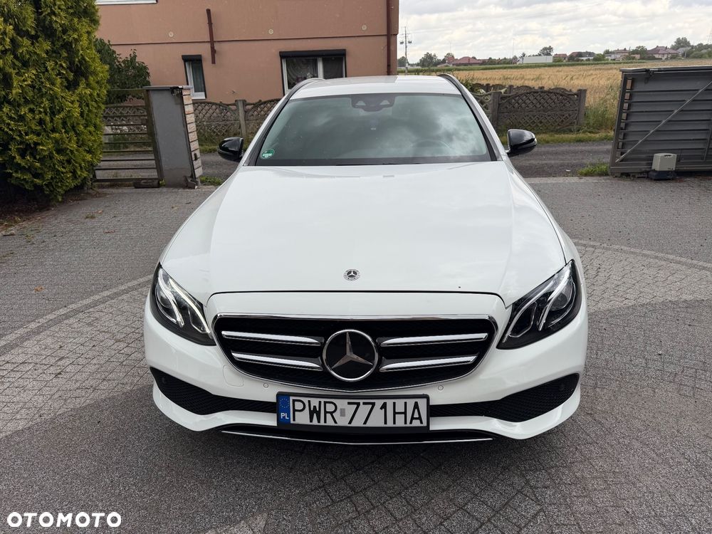 Mercedes-Benz Klasa E 220 d 9G-TRONIC - 14
