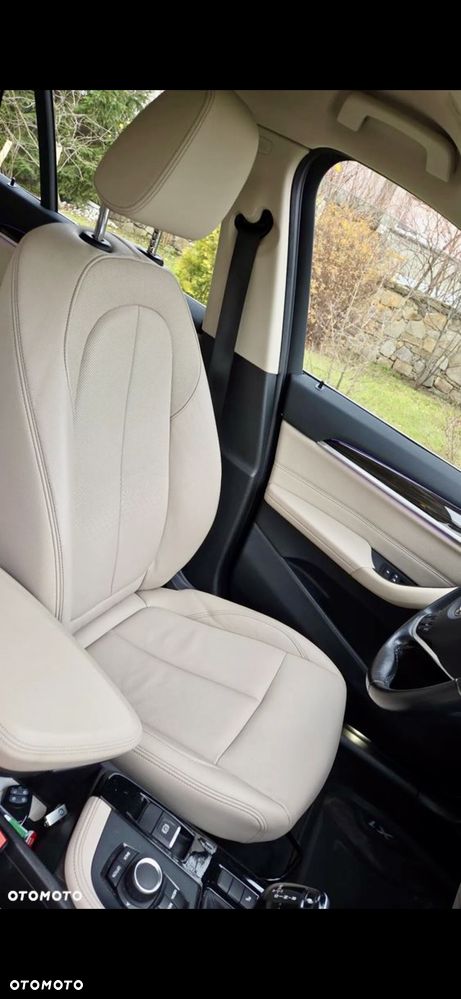 BMW X1 sDrive18i - 12