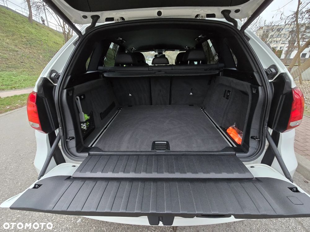 BMW X5 xDrive25d - 11