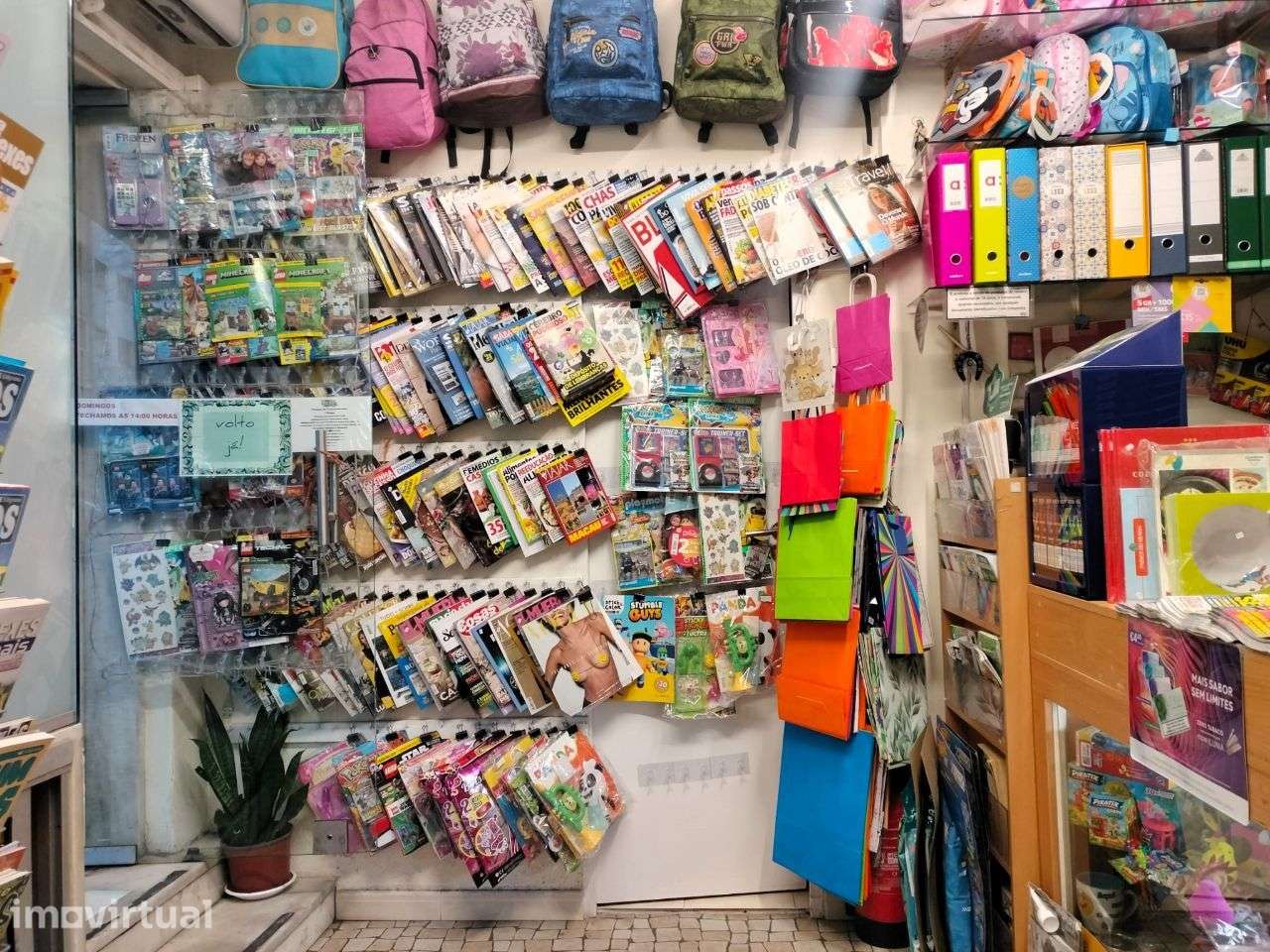 Loja à Venda em Massamá – Papelaria em Pleno Funcionamento! - Grande imagem: 4/8
